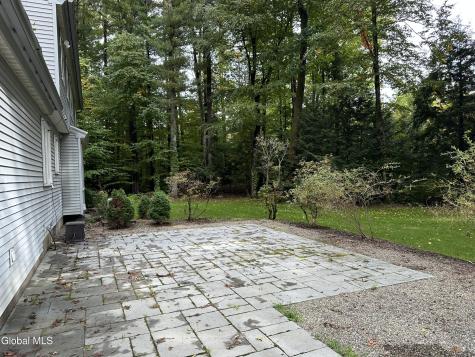 24 Berkshire Drive Clifton Park NY 12065