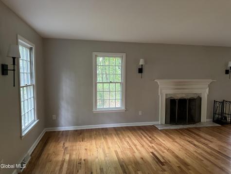 24 Berkshire Drive Clifton Park NY 12065
