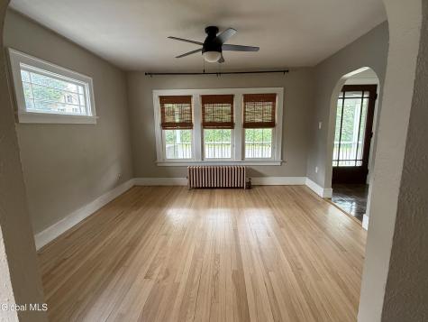 2481 Eastern Parkway Niskayuna NY 12309