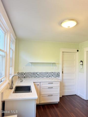 202 Morton Avenue Albany NY 12202