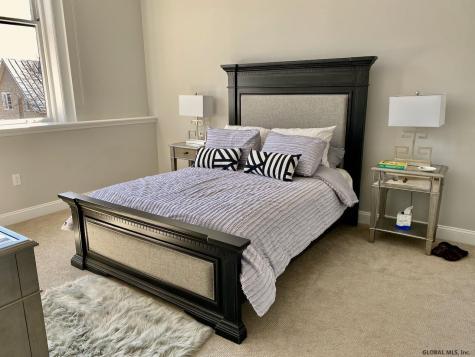 77 Van Dam Street Saratoga Springs NY 12866