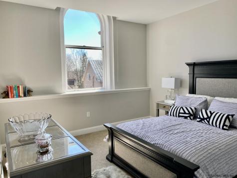 77 Van Dam Street Saratoga Springs NY 12866