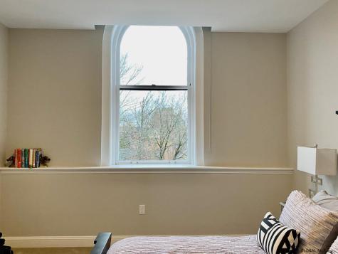 77 Van Dam Street Saratoga Springs NY 12866