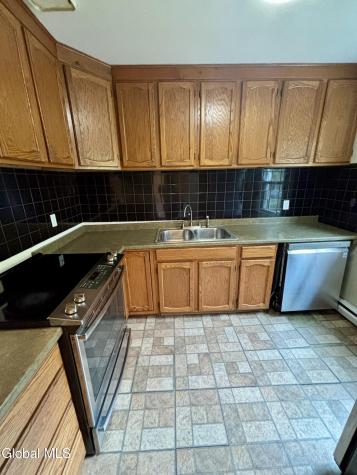 24 Maxwell Drive Troy NY 12180