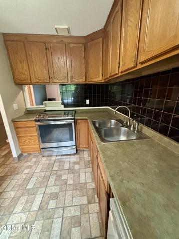 24 Maxwell Drive Troy NY 12180