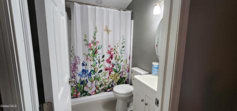 23 Tenandaho Lane Mechanicville NY 12118
