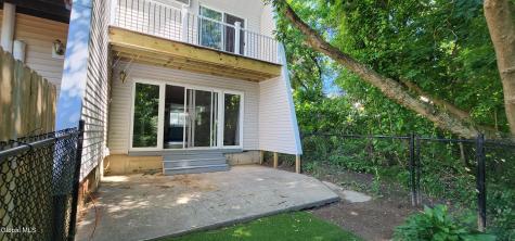 23 Tenandaho Lane Mechanicville NY 12118