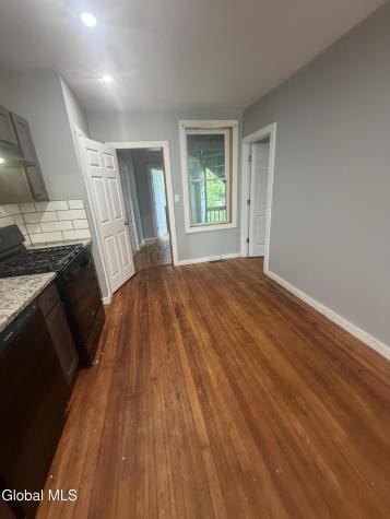 193 Livingston Avenue Albany NY 12210