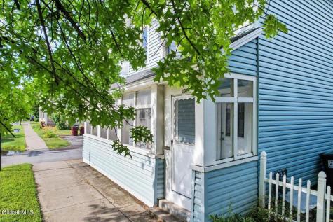107 Clinton Street Saratoga Springs NY 12866