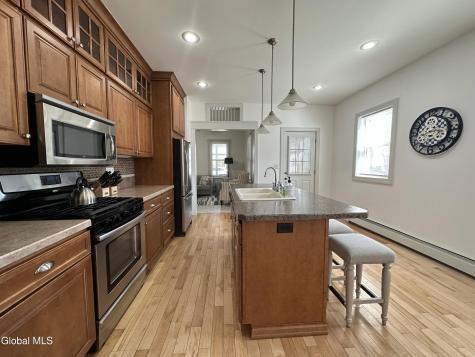 107 Clinton Street Saratoga Springs NY 12866