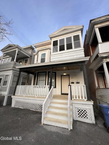 31 Bertha Street Albany NY 12209