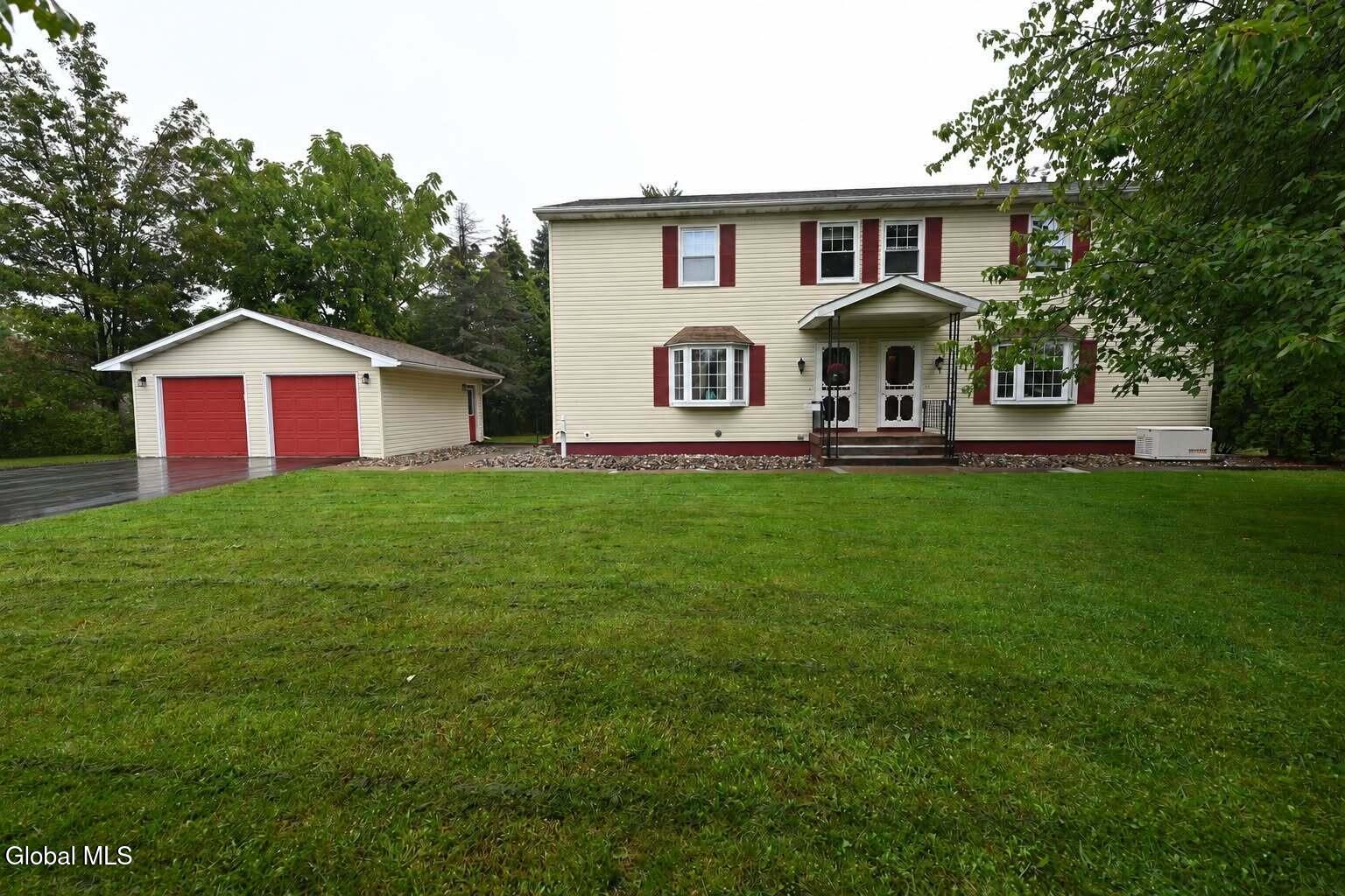 229 Middletown Road Waterford NY 12188