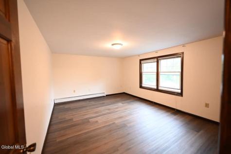 229 Middletown Road Waterford NY 12188