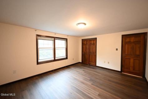 229 Middletown Road Waterford NY 12188