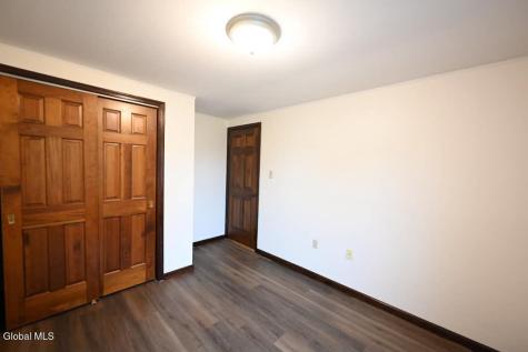 229 Middletown Road Waterford NY 12188