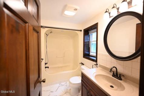 229 Middletown Road Waterford NY 12188