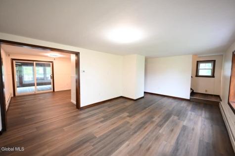 229 Middletown Road Waterford NY 12188