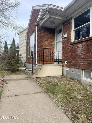 786 New Scotland Avenue Albany NY 12208