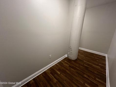 733 Broadway Albany NY 12207