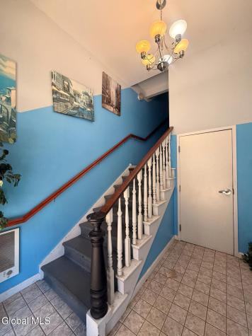 31 N Pearl Street Albany NY 12207