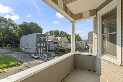 635 Crane Street Schenectady NY 12303
