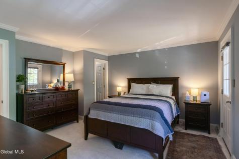 11 Cottage Street Saratoga Springs NY 12866