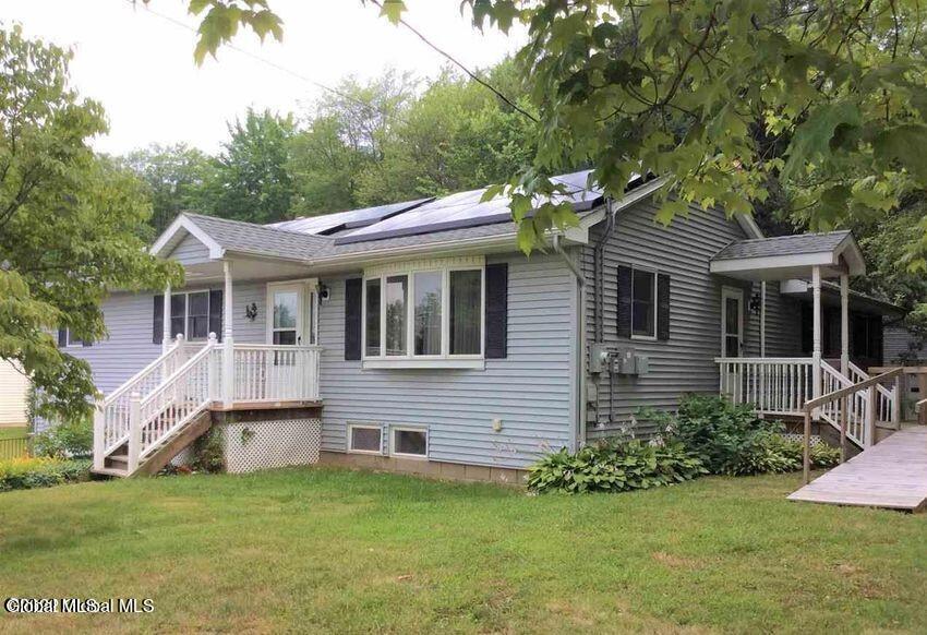 42 Gilligan Road East Greenbush NY 12061