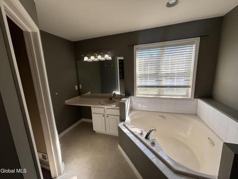 4 Plum Court Gansevoort NY 12831