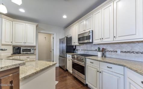 38 High Rock Avenue Saratoga Springs NY 12866