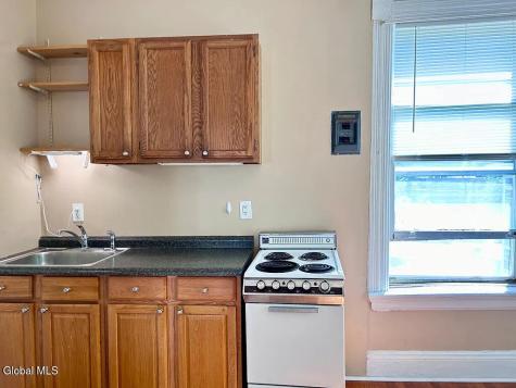 1154 Madison Avenue Albany NY 12208