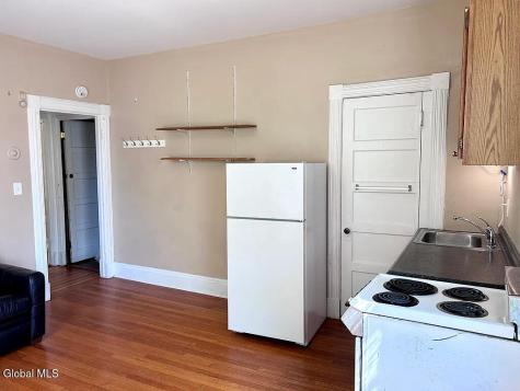 1154 Madison Avenue Albany NY 12208