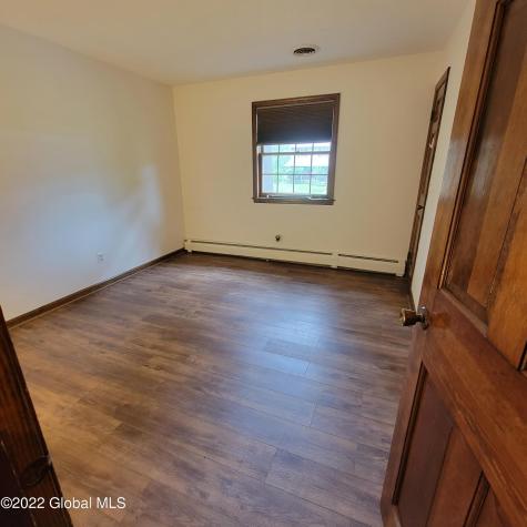 104 Serif Lane Schenectady NY 12303