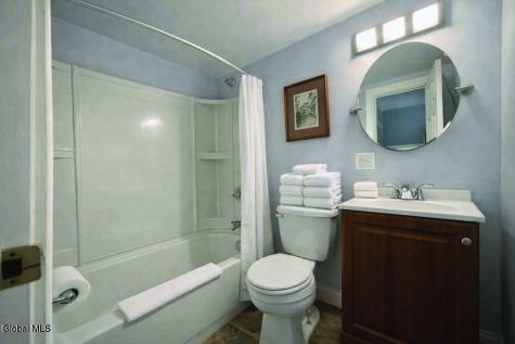 247 Maple Avenue Saratoga Springs NY 12866