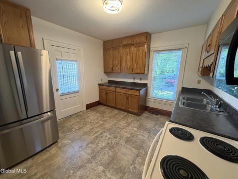 11 Hunter Street Glens Falls NY 12801