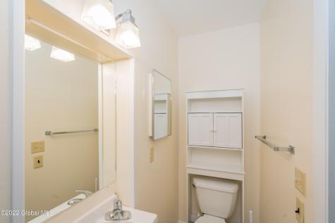 29 Quail Court Saratoga Springs NY 12866