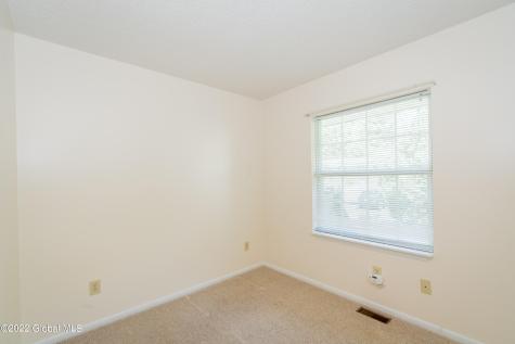 29 Quail Court Saratoga Springs NY 12866