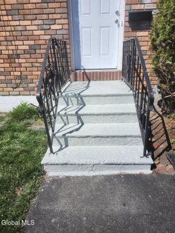 285 Mt Hope Drive Albany NY 12202