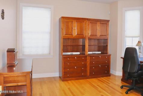 9 Hughes Common Slingerlands NY 12159