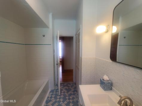 38 Summit Avenue Albany NY 12209
