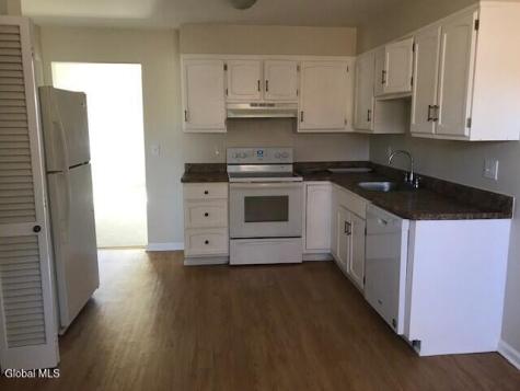 7 Derry Lane Latham NY 12110