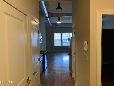 733 Broadway Albany NY 12207