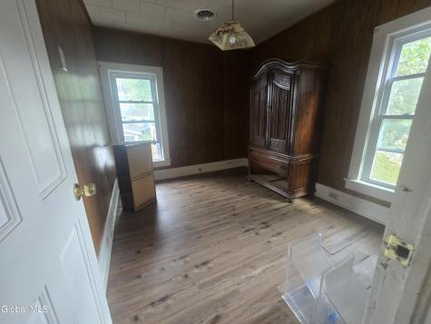 26 Steele Avenue Gloversville NY 12078