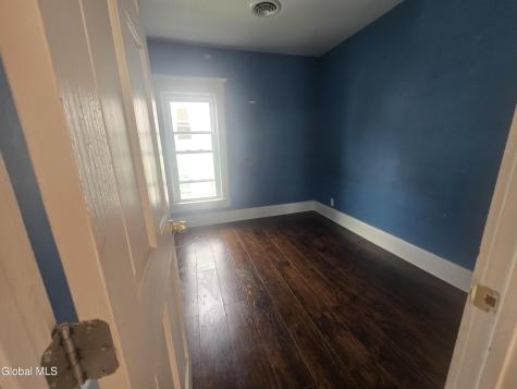 26 Steele Avenue Gloversville NY 12078