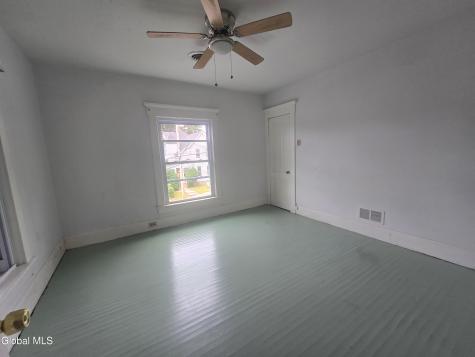 26 Steele Avenue Gloversville NY 12078