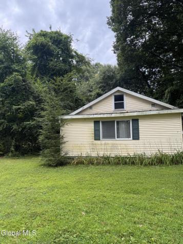 512 Crescent Avenue Saratoga Springs NY 12866