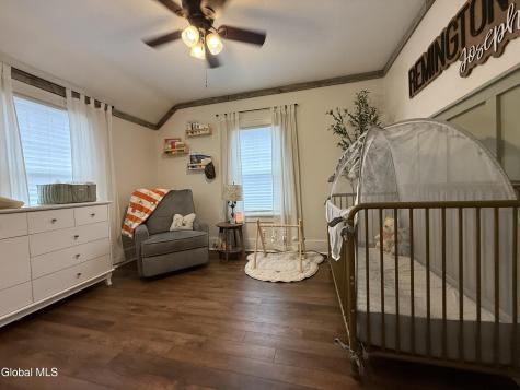 21 Baker Street Gloversville NY 12078