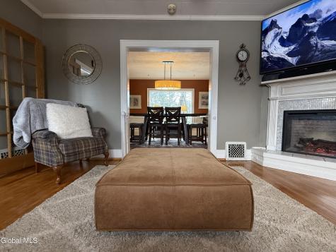 21 Baker Street Gloversville NY 12078