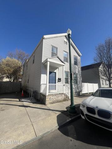 508 2nd Street Troy NY 12180