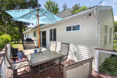 2 Ritchie Place Saratoga Springs NY 12866
