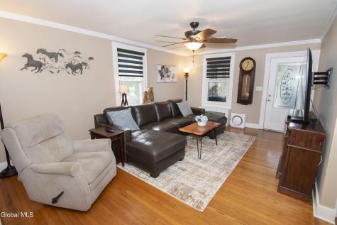 2 Ritchie Place Saratoga Springs NY 12866